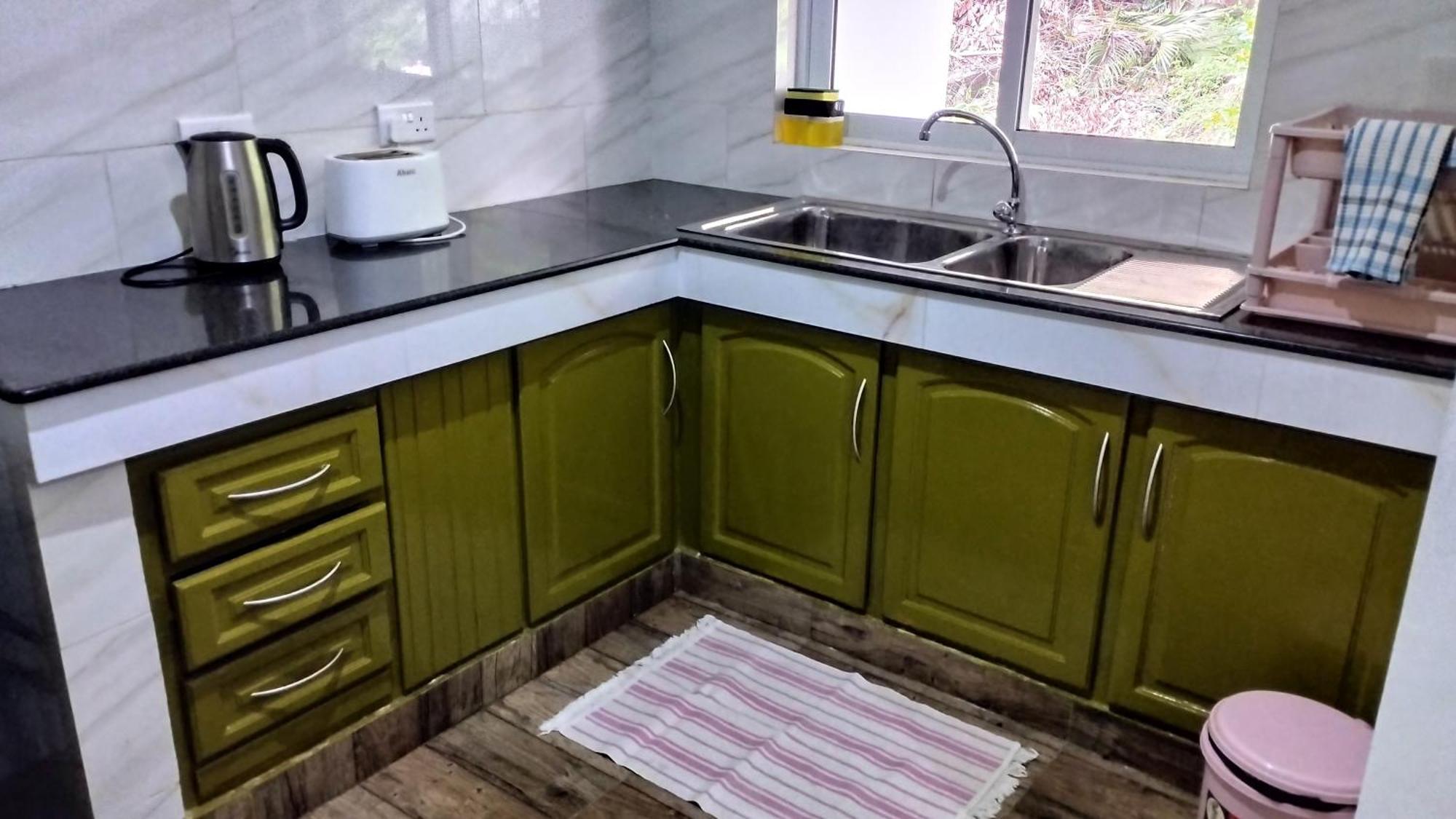 Dovass Self Catering Apartments تاكاماكا الغرفة الصورة